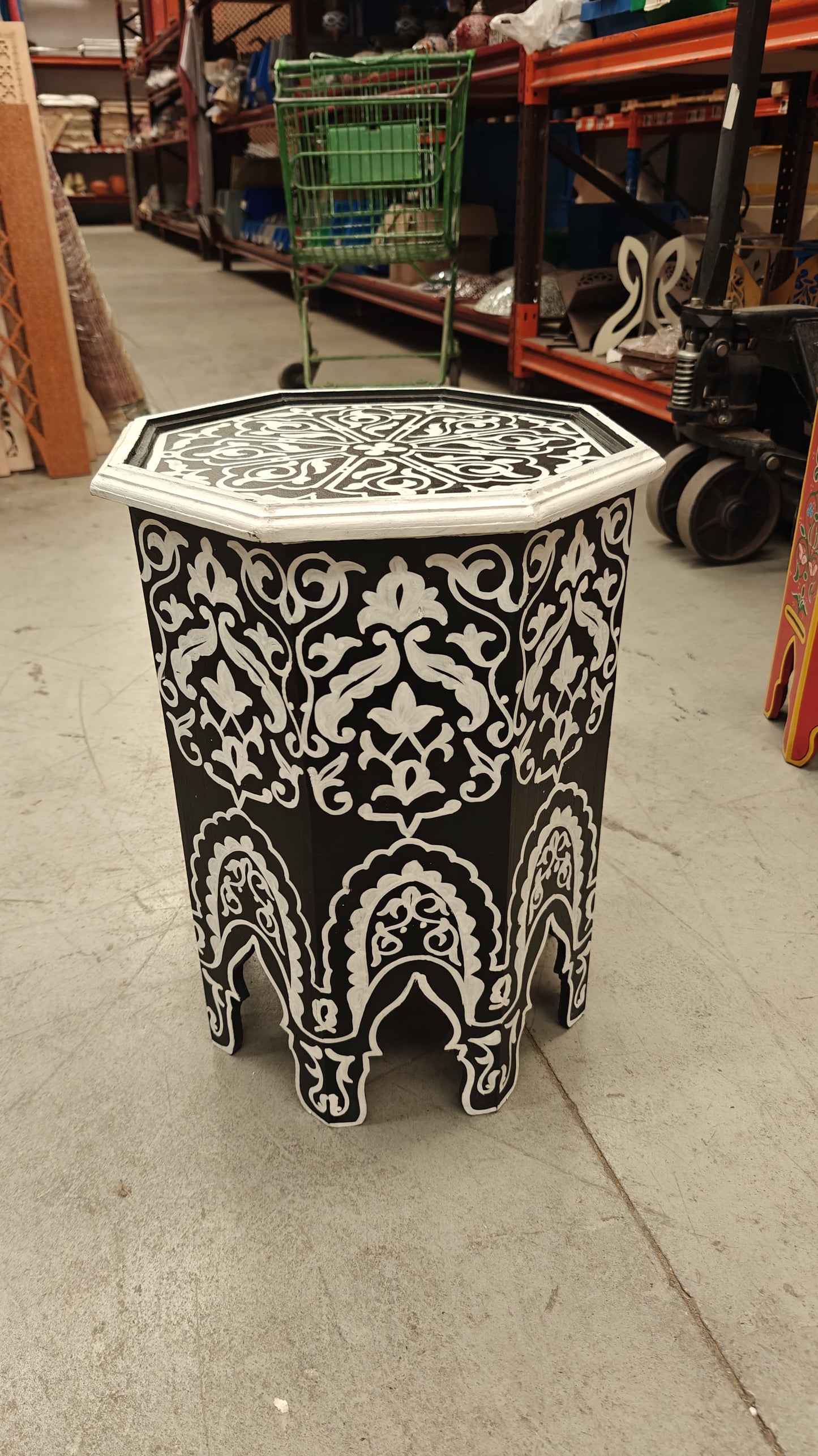 Mesa auxiliar octogonal marroquí pintada a mano - Negra y Blanca - Decoración marroquí