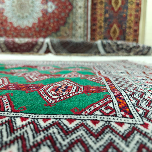 Alfombra Persa Turkman de Vellón - Diseño Original Bazoo Band - 190x138 cm - Decoración Marroquí