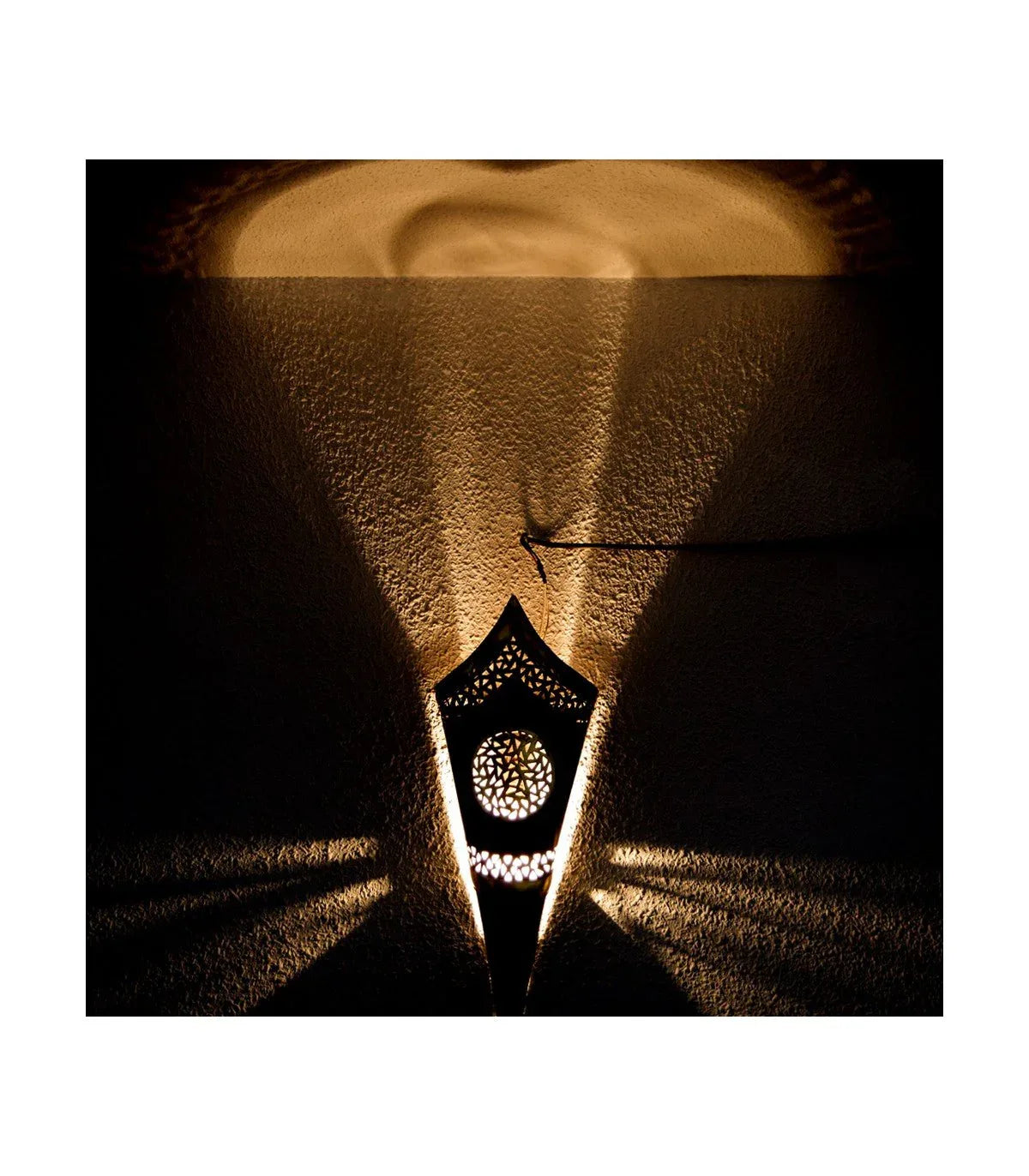 Aplique de Pared Árabe - Decoración Morisca - Cobre y Latón | Diseño Aldarae Wahid - Decoración marroquí artesanal y cosmética natural