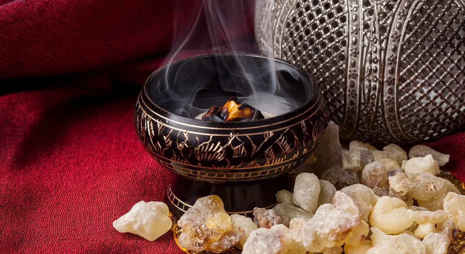 Incensarios Artesanales de Elegancia Única Artesanía en Cerámica, Metal y Madera - Decoración marroquí artesanal y cosmética natural