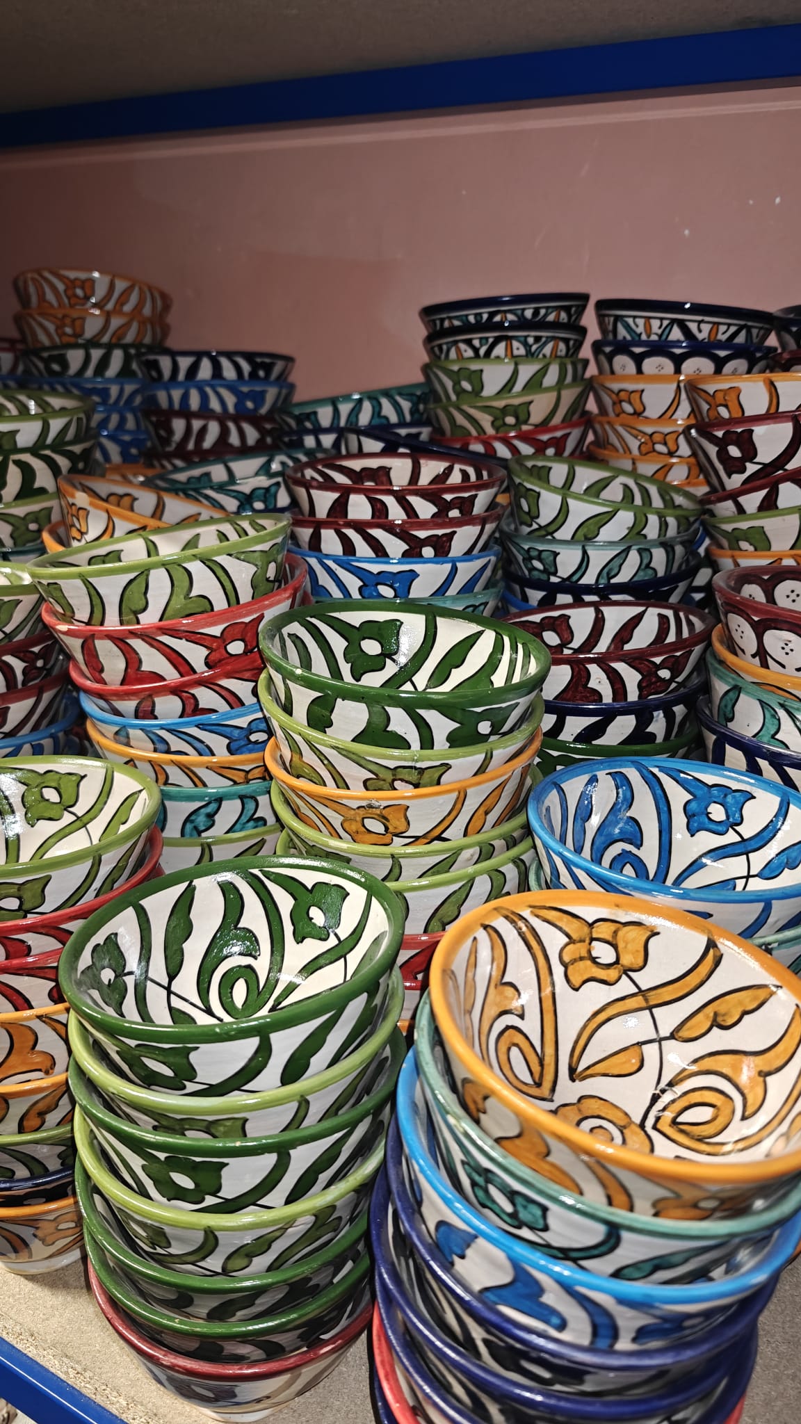 Cuenco / Bol de Cerámica Artesanal Marroquí | Diseño Arabesco Floral | Colores Surtidos | Fez - Decoración marroquí