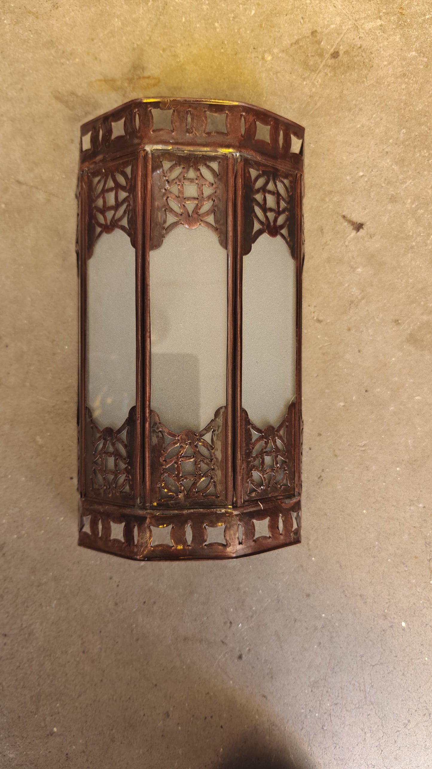 Aplique Mini Alcazaba - Lámpara Árabe de Pared Artesanal | Forja y Cristal Blanco 22cm