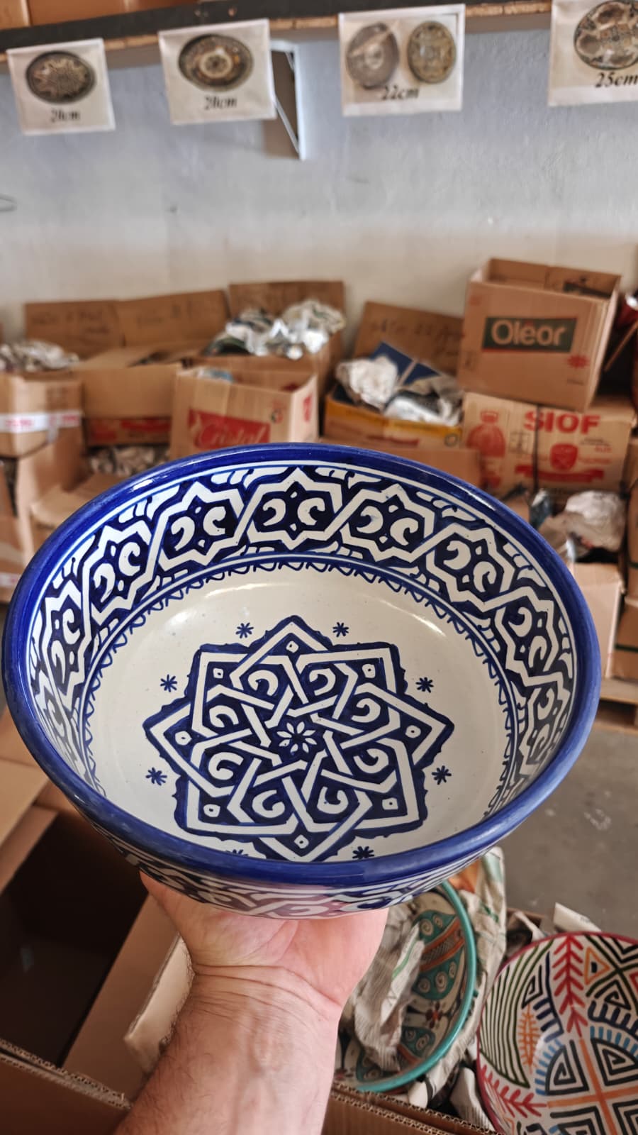 Cuenco Marroquí de Cerámica de Fez Pintado a Mano – Azul y Blanco - Decoración marroquí