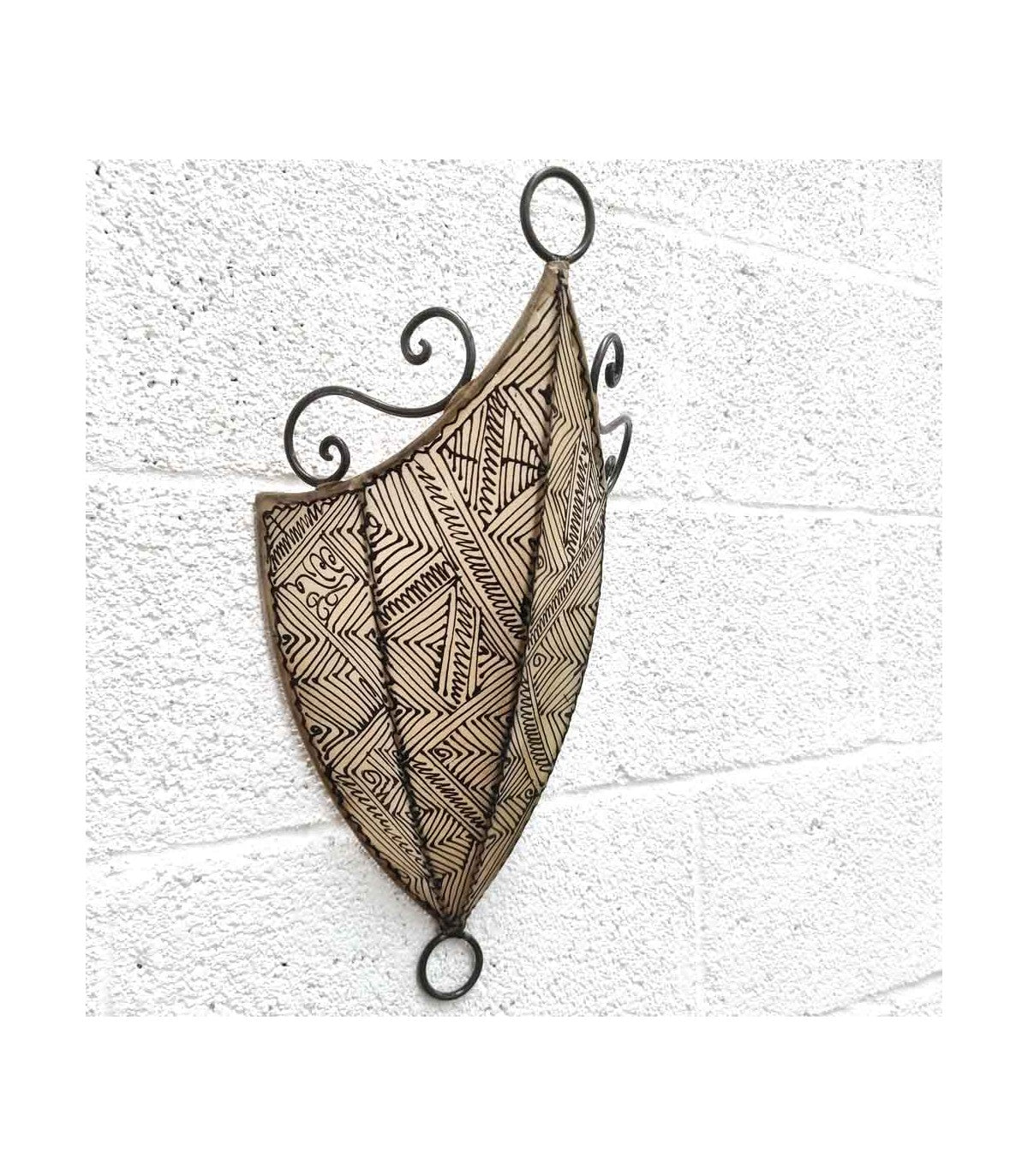 Aplique de Pared Pantalla de Piel Beige con Henna | Artesanía Marroquí | Modelo Aldurue