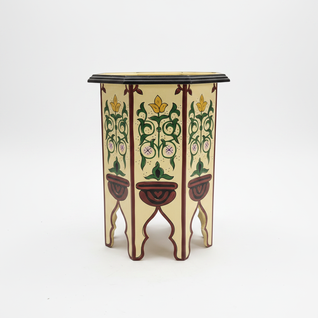 Mesa auxiliar octogonal marroquí beige y verde fondo blanco