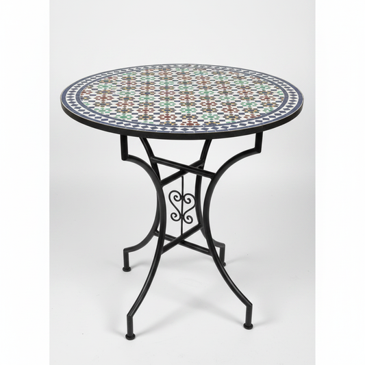 Mesa de mosaico marroquí zellige multicolor sobre fondo blanco, fotografía de producto profesional