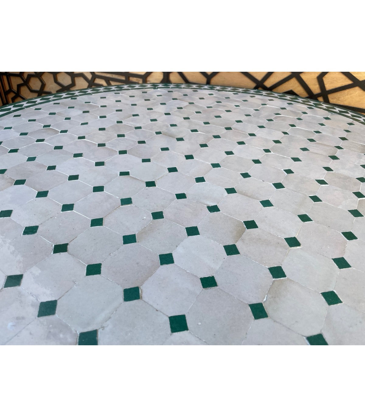 Mesa de Mosaico Marroquí Redonda para Jardín y Terraza – Zellige Verde
