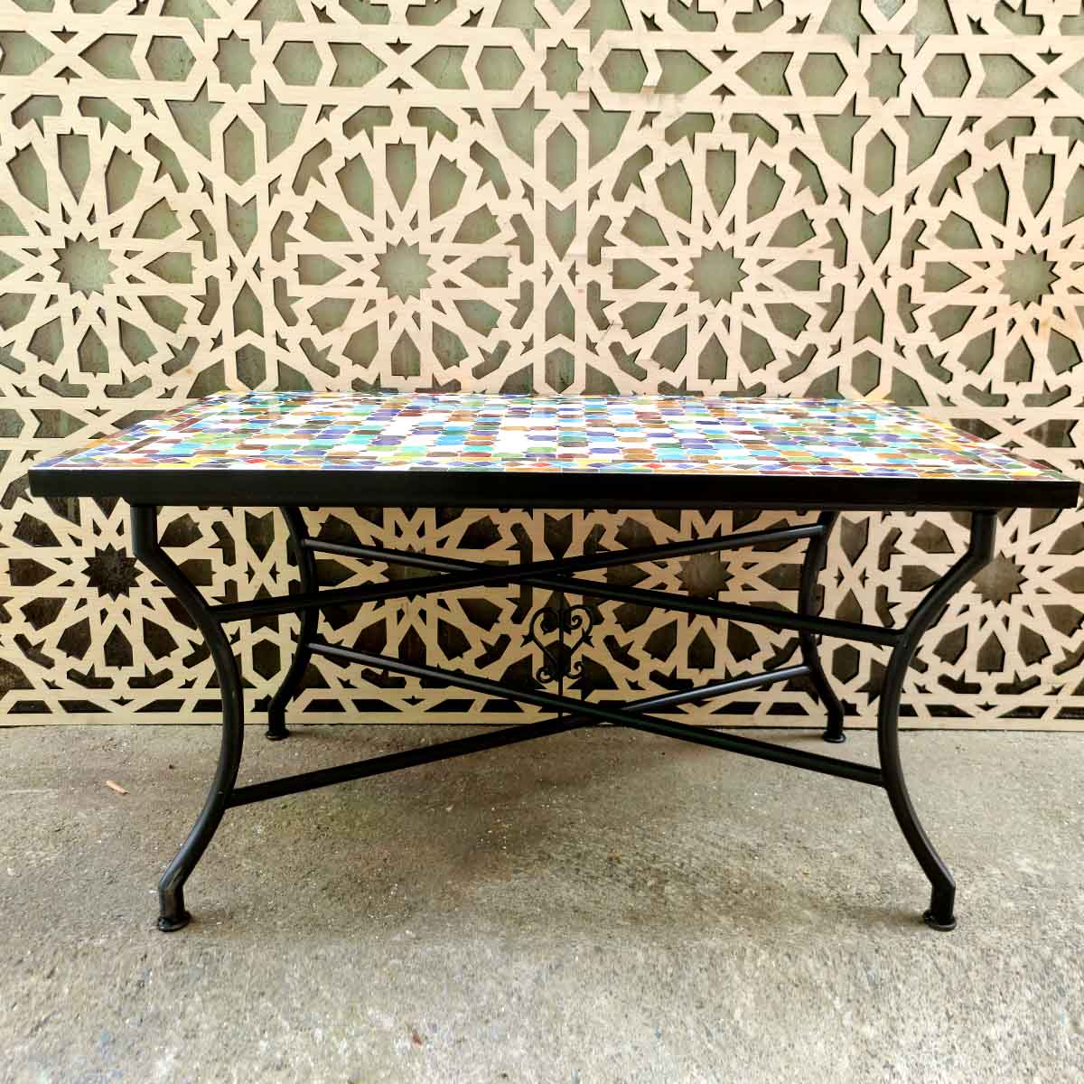 Table en mosaïque pour votre jardin ou terrasse - Style Chill out avec artisanat marocain - Embellissez votre maison dans le style andalou - Modèle Mulawan