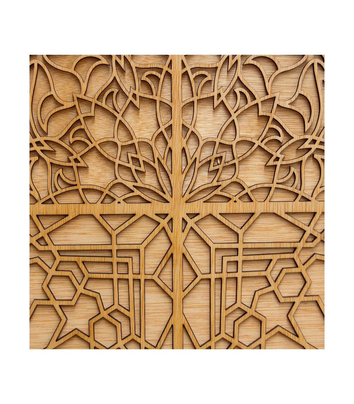 Magia Oriental en tu Hogar: Celosía Decorativa Puerta Sultán de Madera - 100 x 88 cm