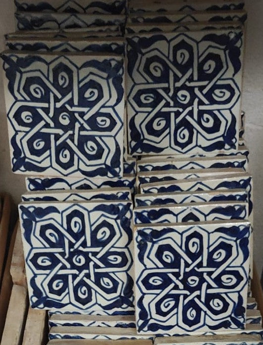 Azulejo Andalusí ‘Nasrid’ – Zellige 10x10 cm – Cerámica Artesanal Marroquí